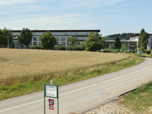 Blick vom Balkon zur Therme